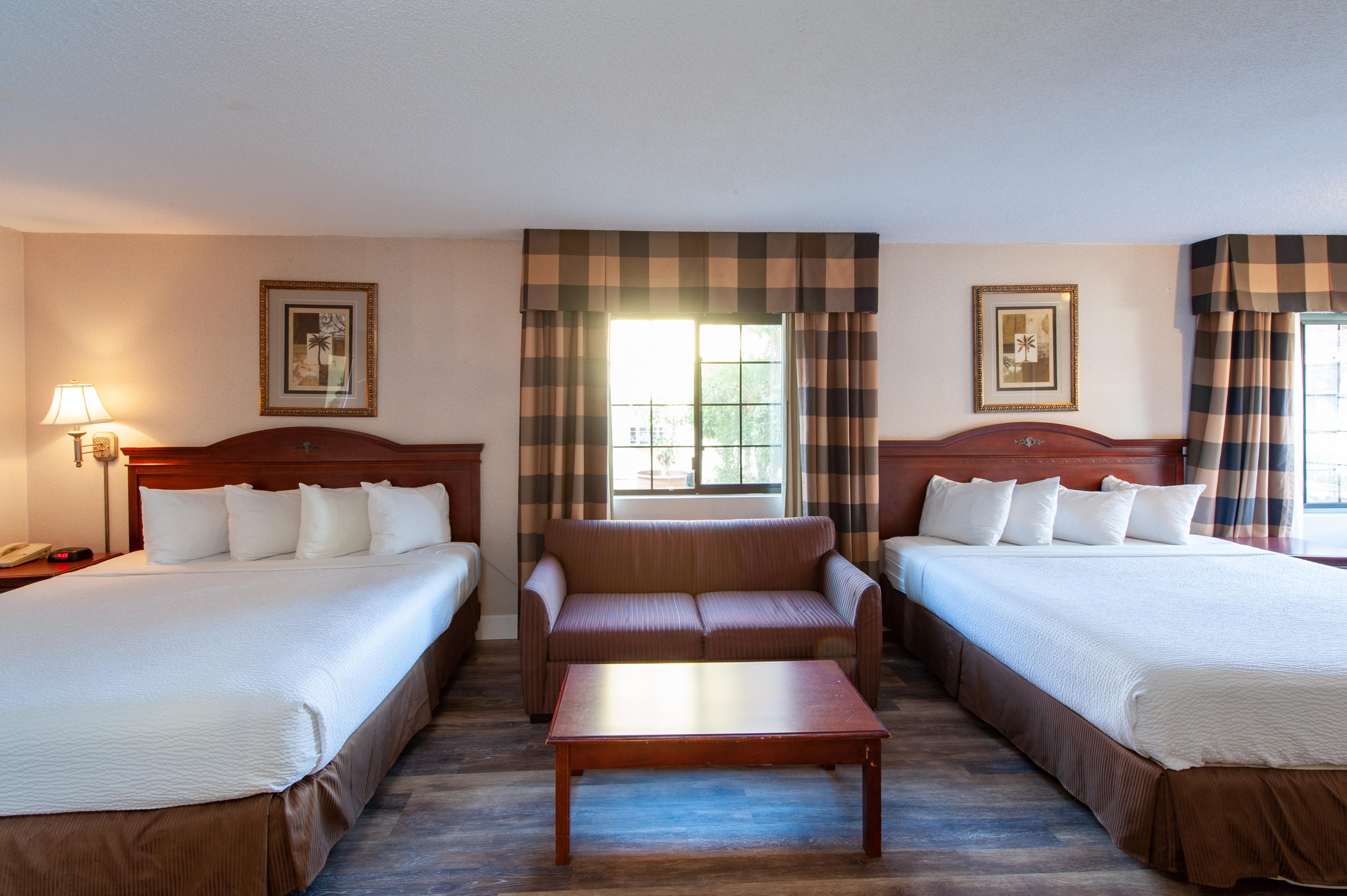 Studio City Court Yard Hotel Zimmer foto