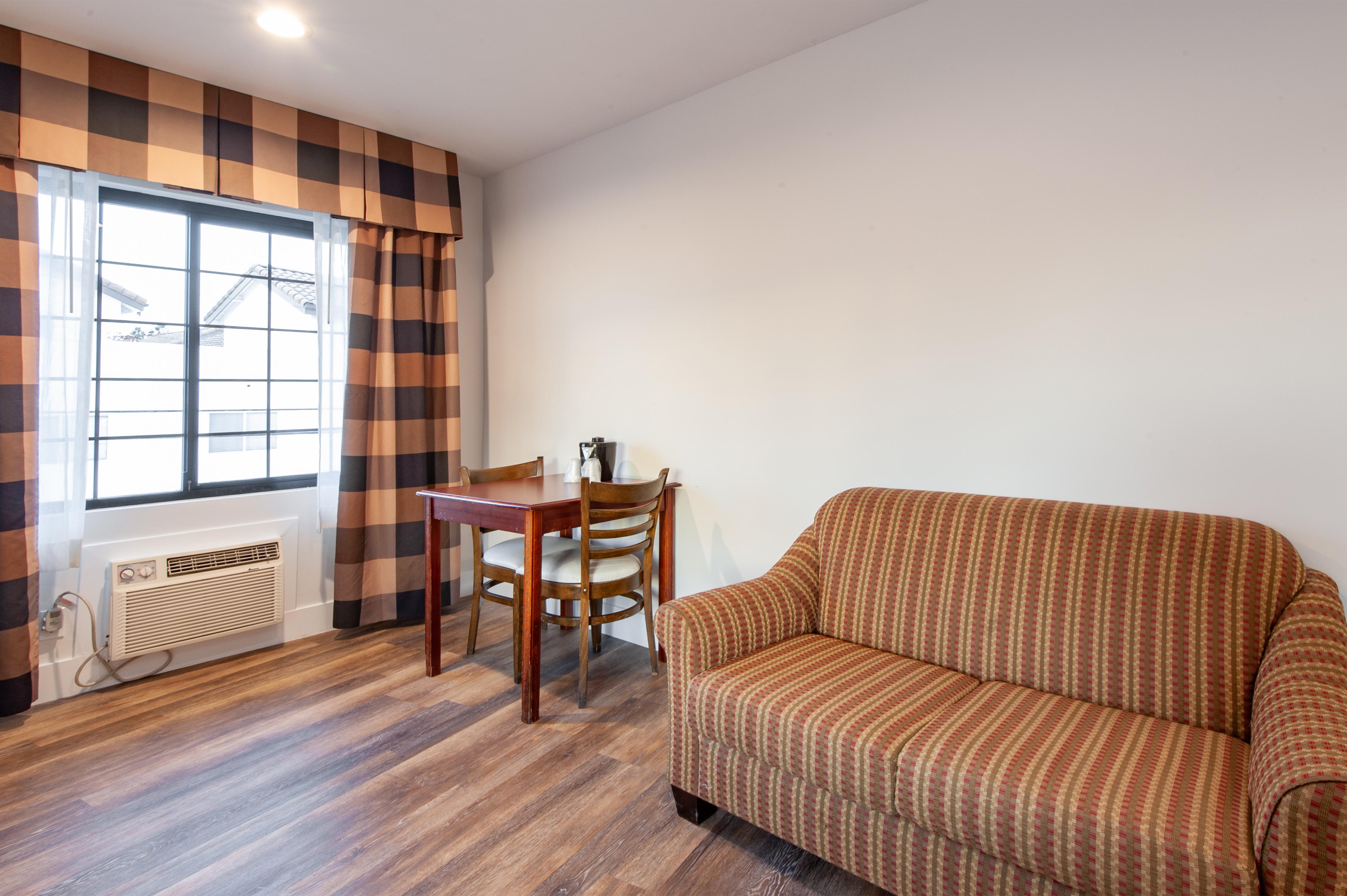 Studio City Court Yard Hotel Zimmer foto